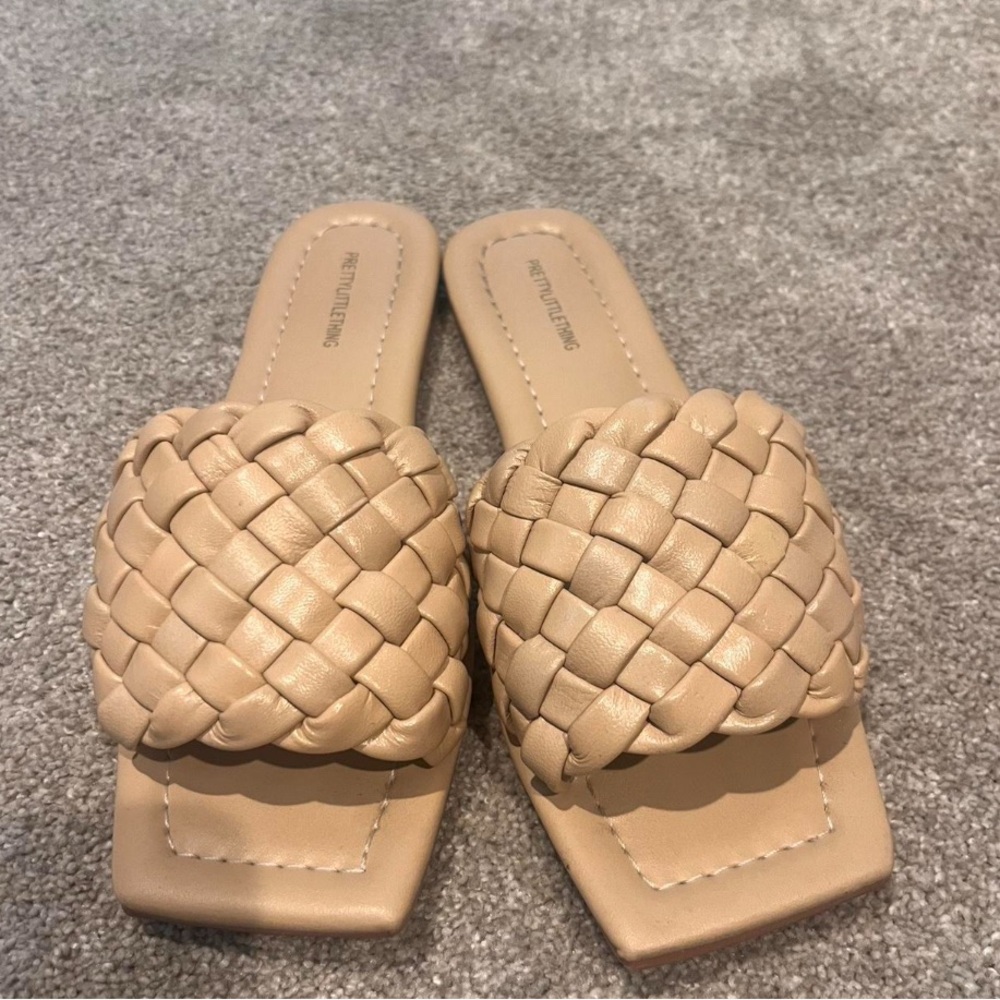 PrettyLittleThing Woven Slide Sandals
